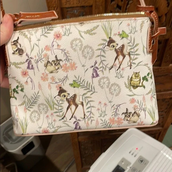 Dooney & Bourke Crossbody Bag with Floral Design Disney Bambi and Thumper - Picture 4 of 6
